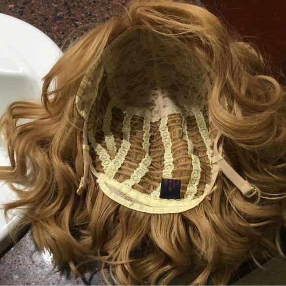 Light Sun Sand Color Anna Emma Wig - Picture 3 of 16